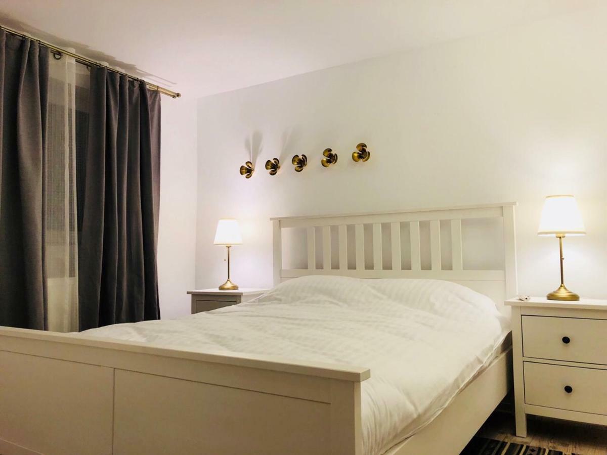 Bb'S Cosy Apartments บราชอฟ ภายนอก รูปภาพ
