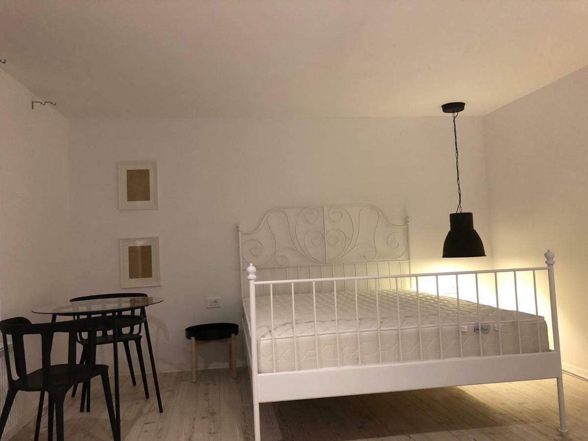Bb'S Cosy Apartments บราชอฟ ภายนอก รูปภาพ