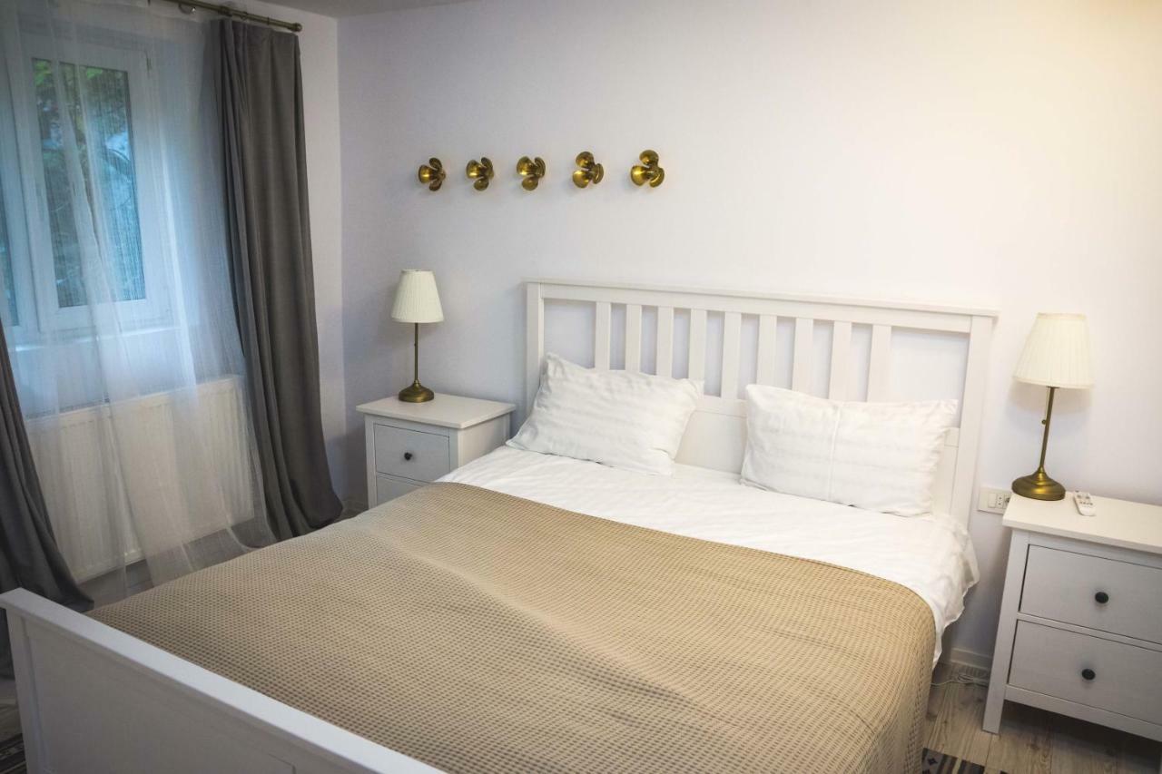 Bb'S Cosy Apartments บราชอฟ ภายนอก รูปภาพ
