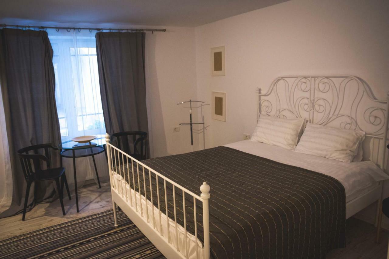 Bb'S Cosy Apartments บราชอฟ ภายนอก รูปภาพ